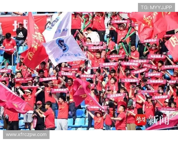 盐超开赛!苏超劲旅盐城队携两月激战底气出征 盐超开赛!苏超劲旅盐城队携两月激战底气出征